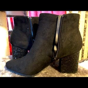 Ankle boots